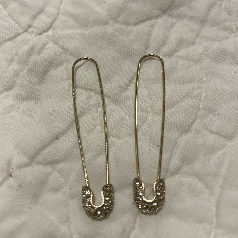 Gold earrings